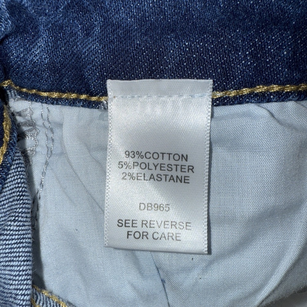 Chic Denim Blue Shorts - Picture 3 of 9